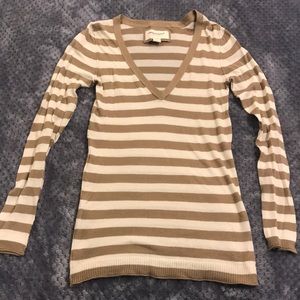 Sold Mercari Bundle EC American Eagle SzS lightweight Vneck sweater